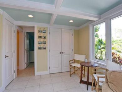 Anna Maria Island Vacation Home Sleeps 6 Walk to Beach